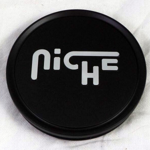 FLAT NICHE 3"O-RING CAP-FLT-BLK/CHR LOGO
